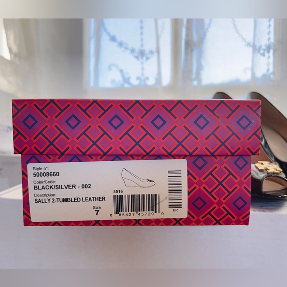 Tory Burch Sally 2 - Tumbled Leather Black High Heeled Shoes /Wedges - Picture 7 of 7